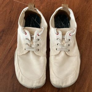 Wildling Tanuki Suna Barefoot shoes